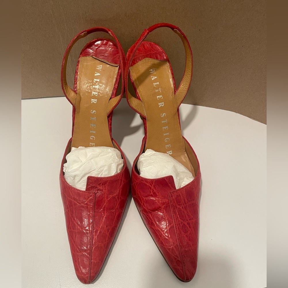 Crocodile heels